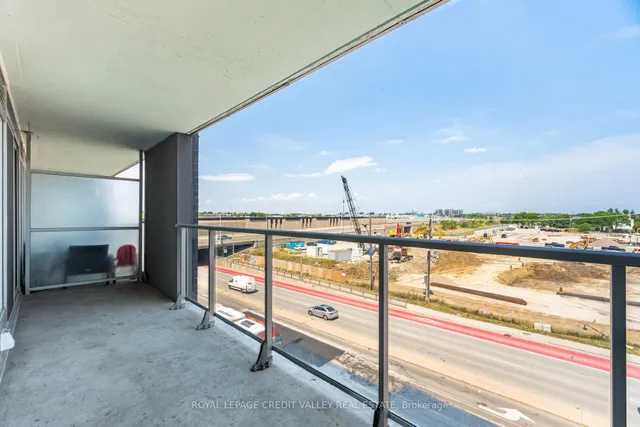 Additional image 30 of 565 Wilson Ave Unit W409