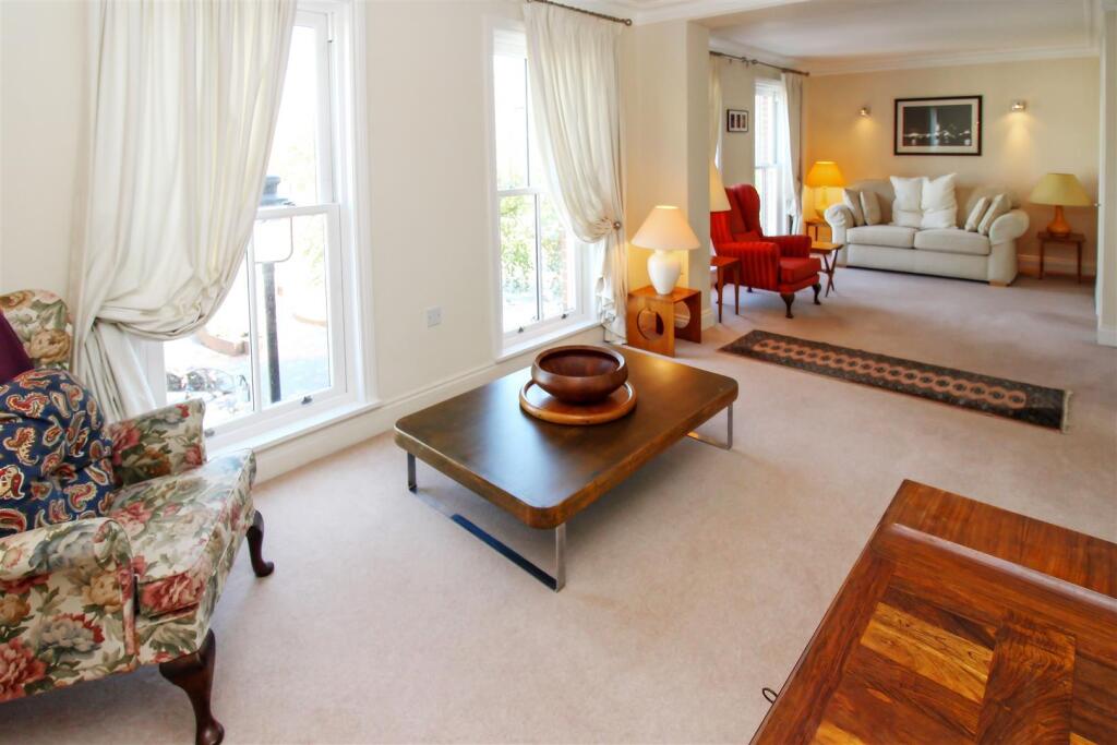 Additional image 19 of Surrey Street, Littlehampton