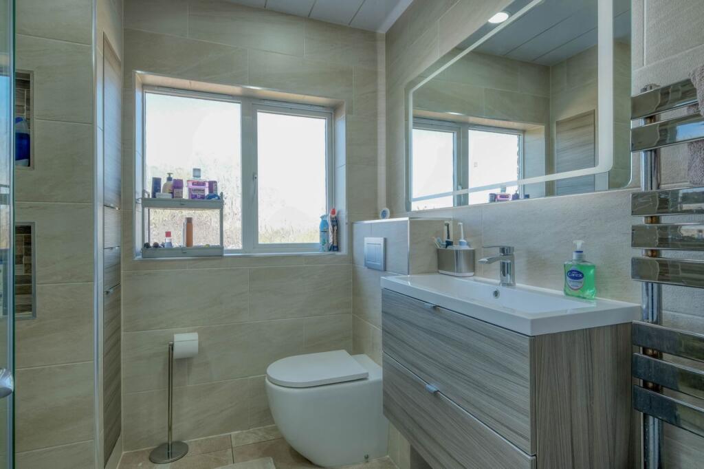 Additional image 17 of Great Hockings Lane, Webheath, B97