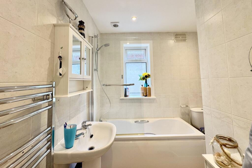 Additional image 10 of Green Road, Bournemouth, BH9