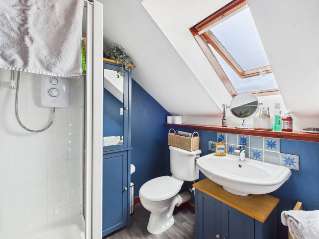 Additional image 16 of Victoria Gardens, Banff, AB45