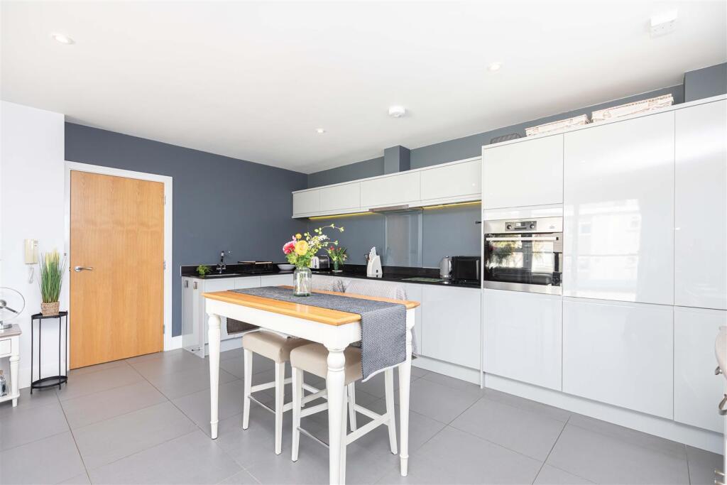 Additional image 10 of Coastal Location, Warren Edge Close, Southbourne