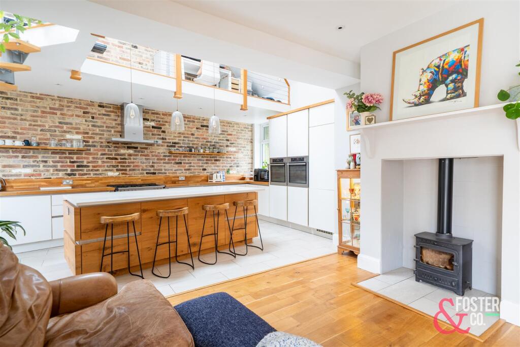 Additional image 13 of Surrenden Crescent, Brighton