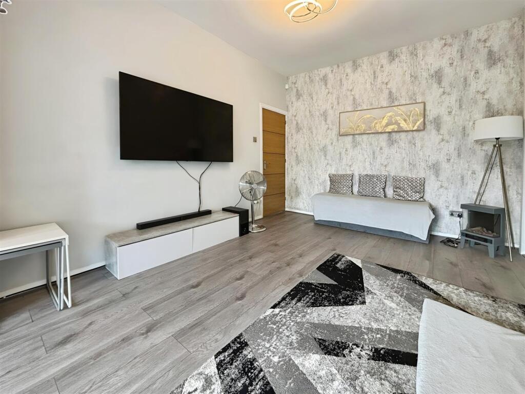 Additional image 6 of Duchy Avenue, Bradford, BD9 5ND