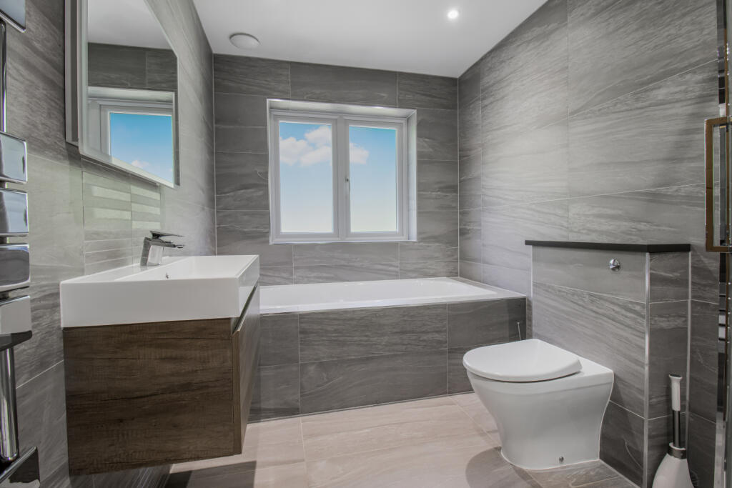 Additional image 20 of Egmont Drive, Ringwood, Dorset, BH24