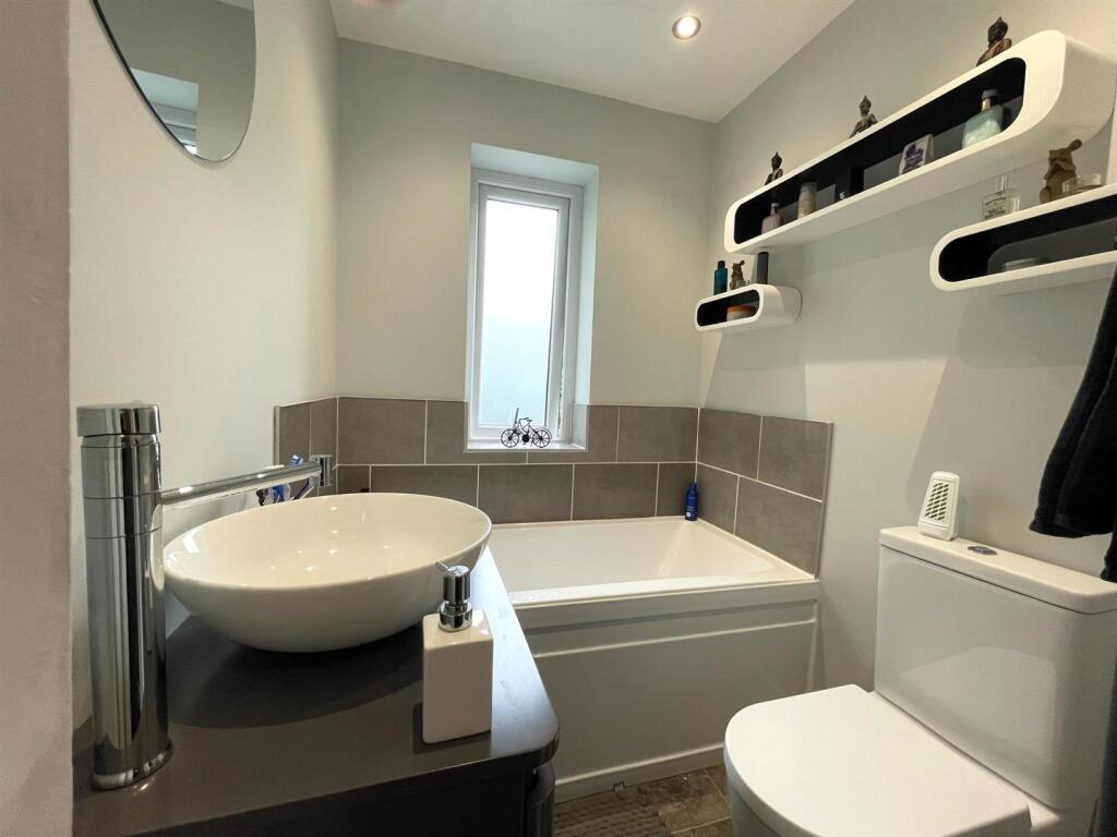 Additional image 19 of Central Drive, Westhoughton, Bolton