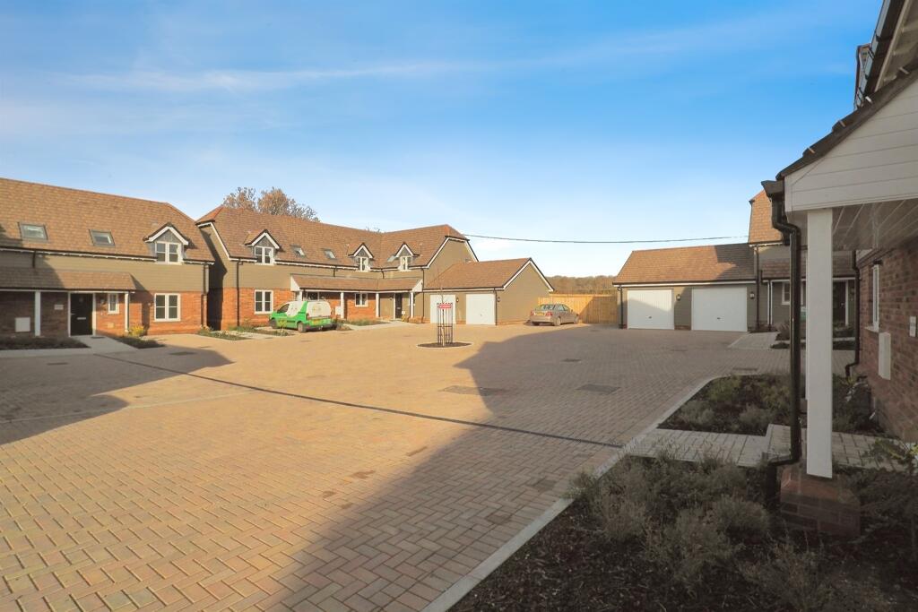 Additional image 18 of Edmondsham Road, Verwood