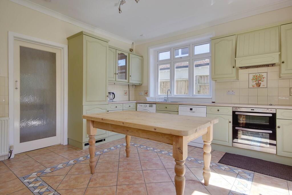 Additional image 6 of Richmond Park Avenue, Queens Park, Bournemouth BH8 9DR