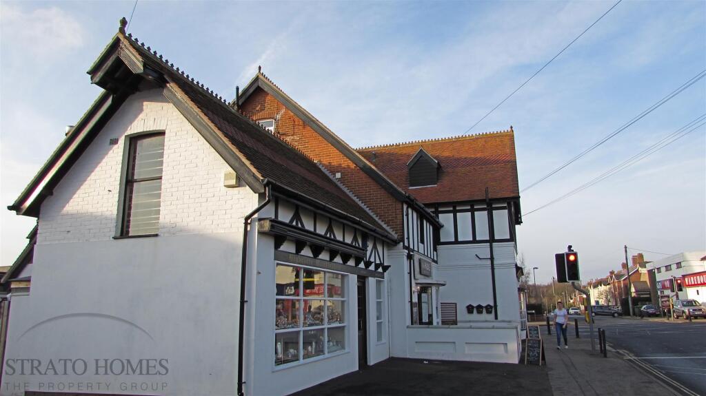 Additional image 5 of Large Two Bedroom Apartment With Parking