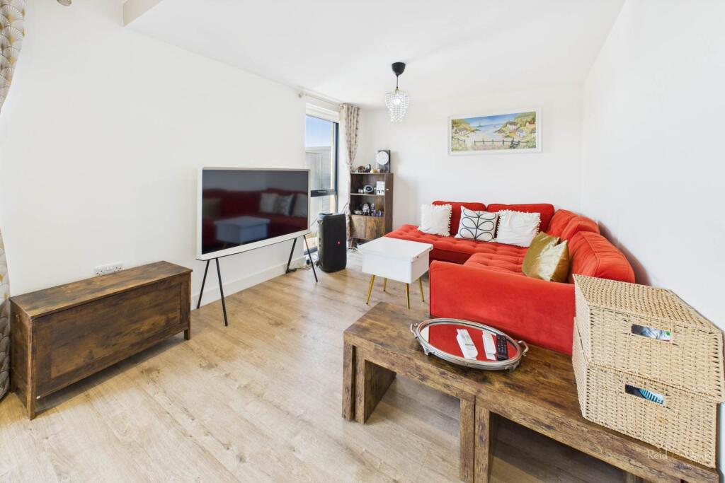 Additional image 24 of Macauley Drive, Eastbourne