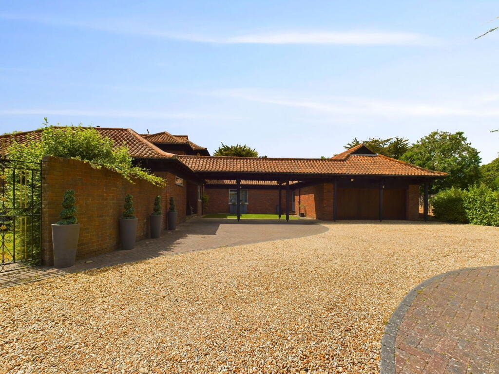 Additional image 28 of Angmering Lane, East Preston BN16