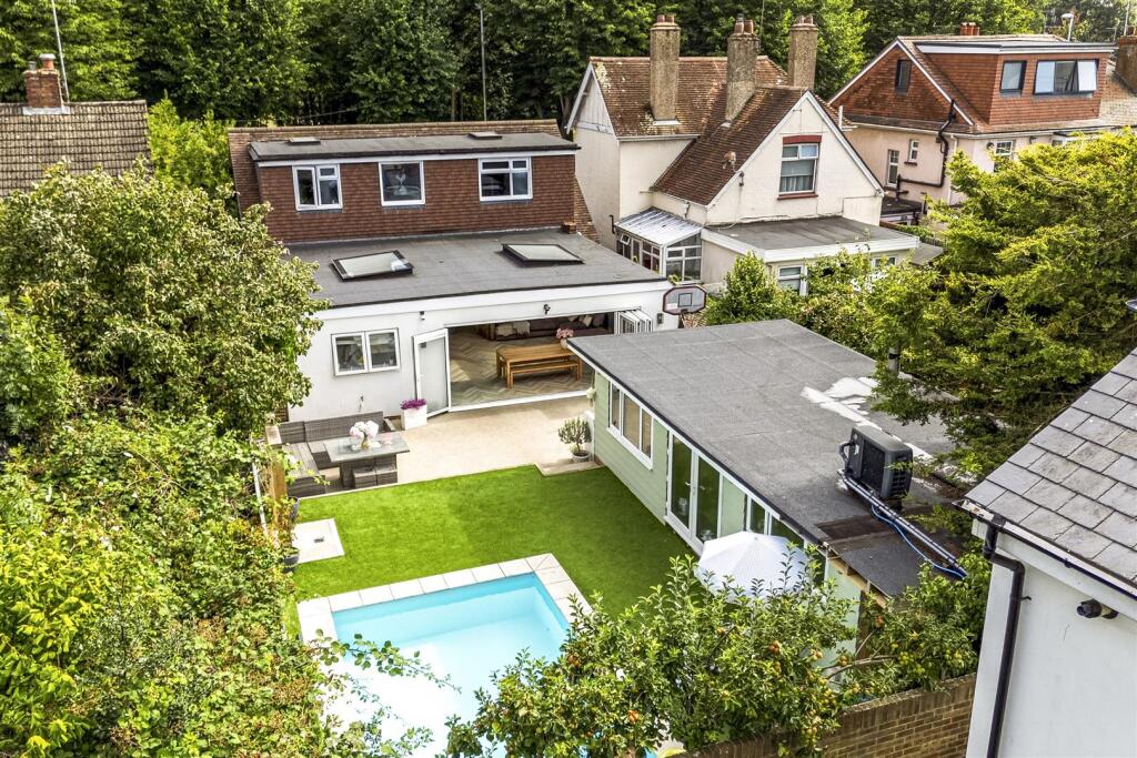 Additional image 19 of Chesswood Road, Worthing