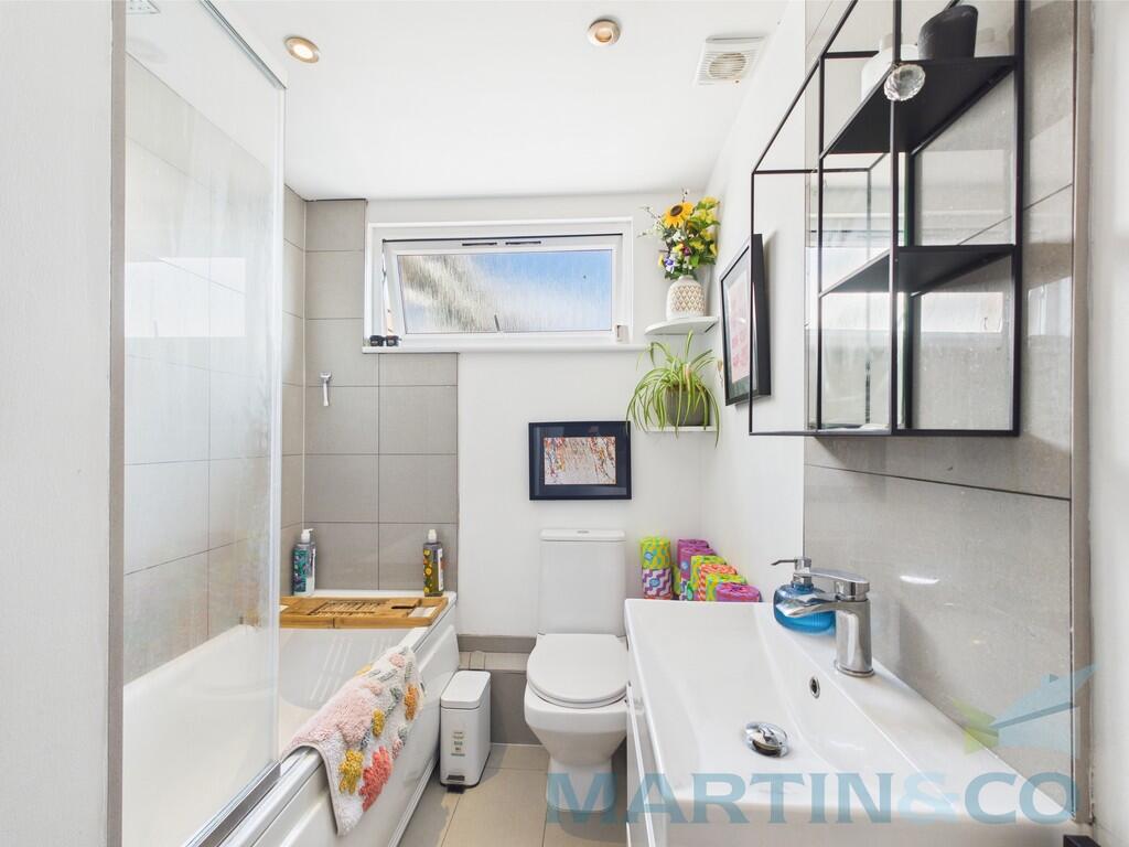 Additional image 11 of Central Avenue, Telscombe Cliffs