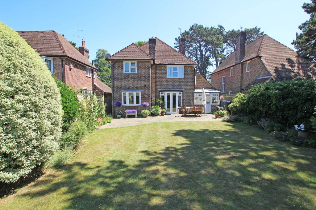 Additional image 12 of Park Avenue, Eastbourne, BN22 9QN