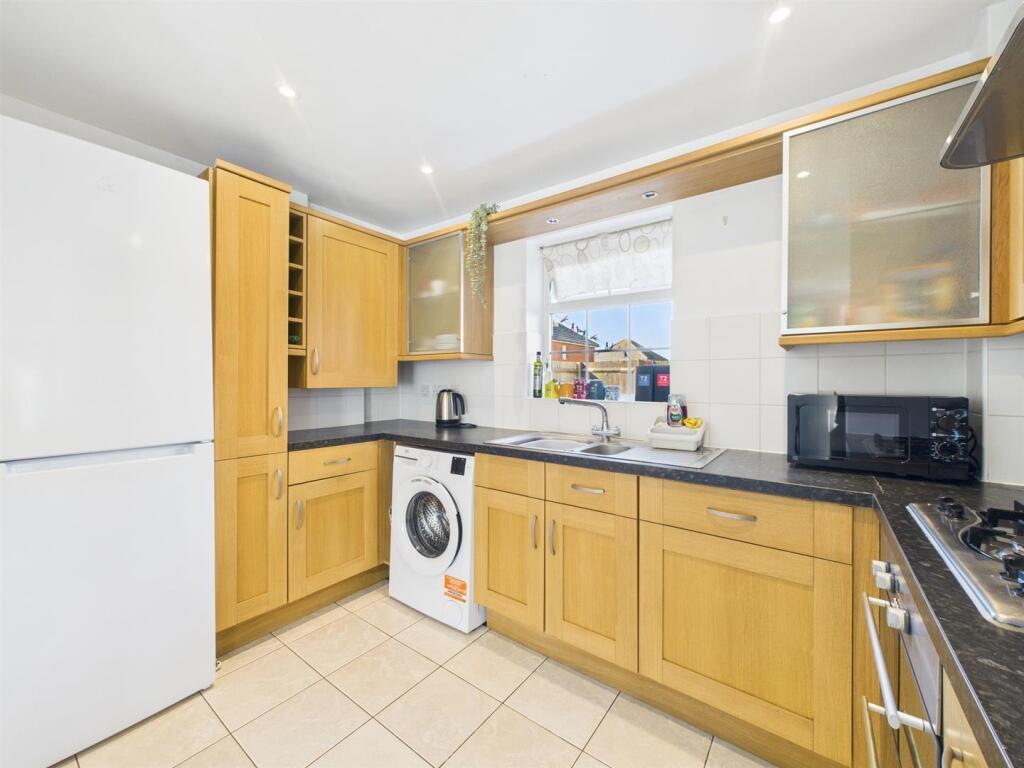 Additional image 3 of Roundhouse Crescent, Peacehaven