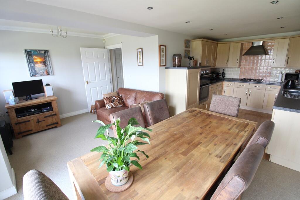 Additional image 3 of High Pastures, Keighley, BD22