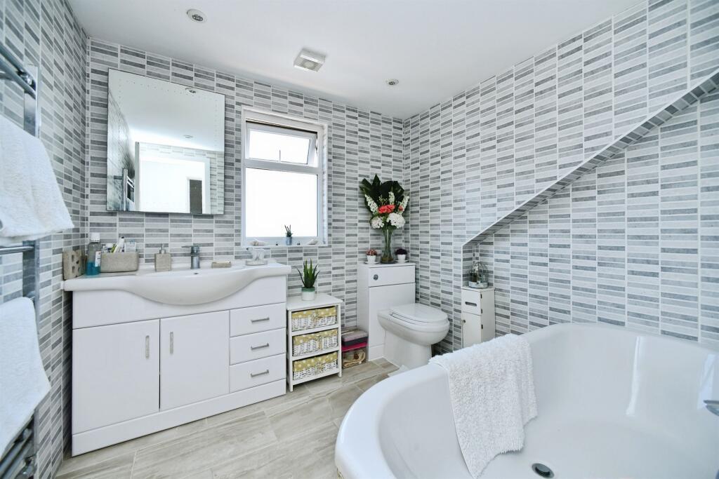 Additional image 11 of Vernon Avenue, Peacehaven