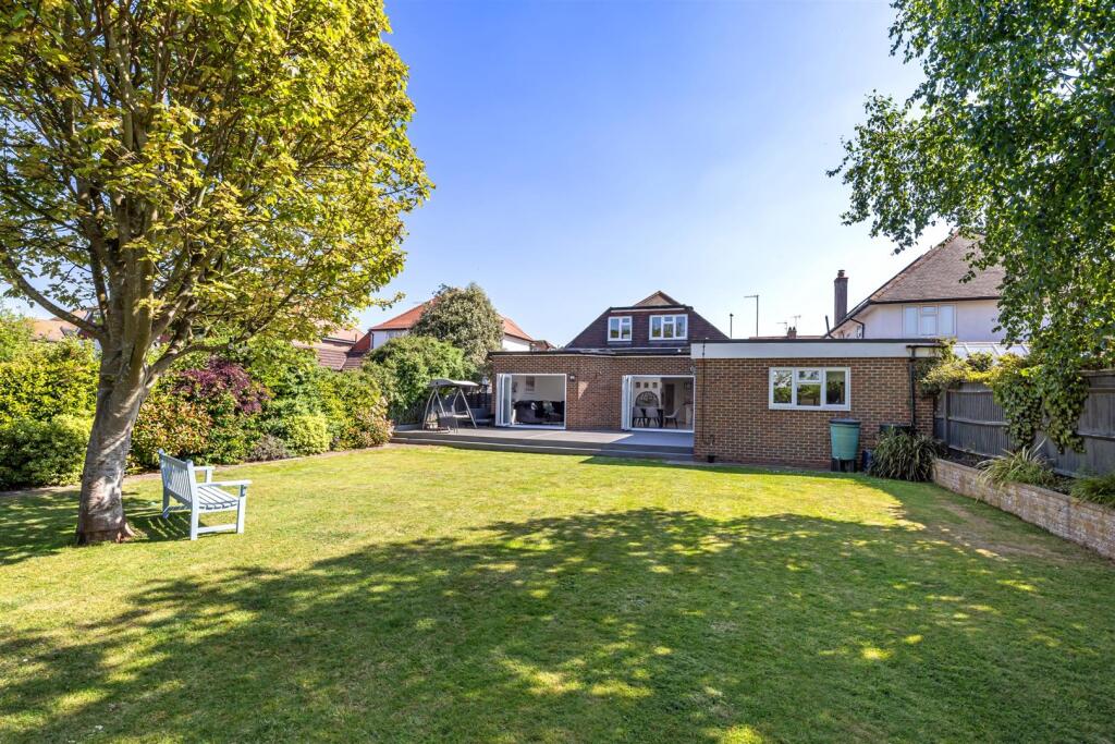 Additional image 24 of St. Lawrence Avenue, Worthing