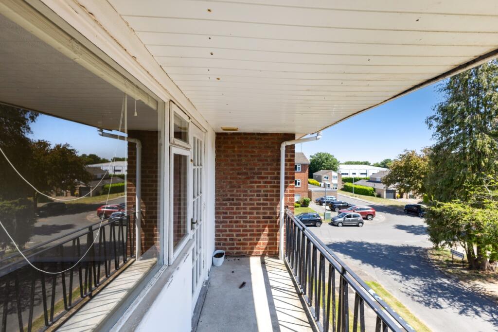Additional image 8 of Rowan Close St Albans AL4