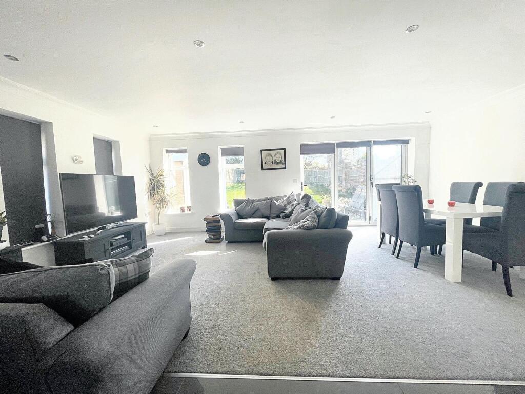 Additional image 6 of Telscombe Road, Peacehaven, BN10 7UB