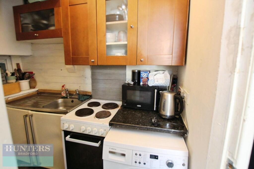 Additional image 14 of Summer Hill Street Great Horton, Bradford, West Yorkshire, BD7 2LN