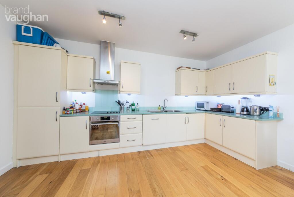 Additional image 3 of Clock Tower Apartments, 126-128 Queens Road, Brighton, East Sussex, BN1