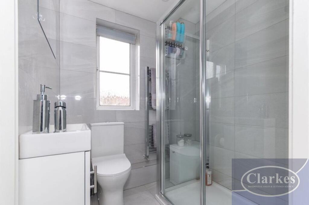 Additional image 11 of MODERN HOUSE Cracklewood Close, Ferndown
