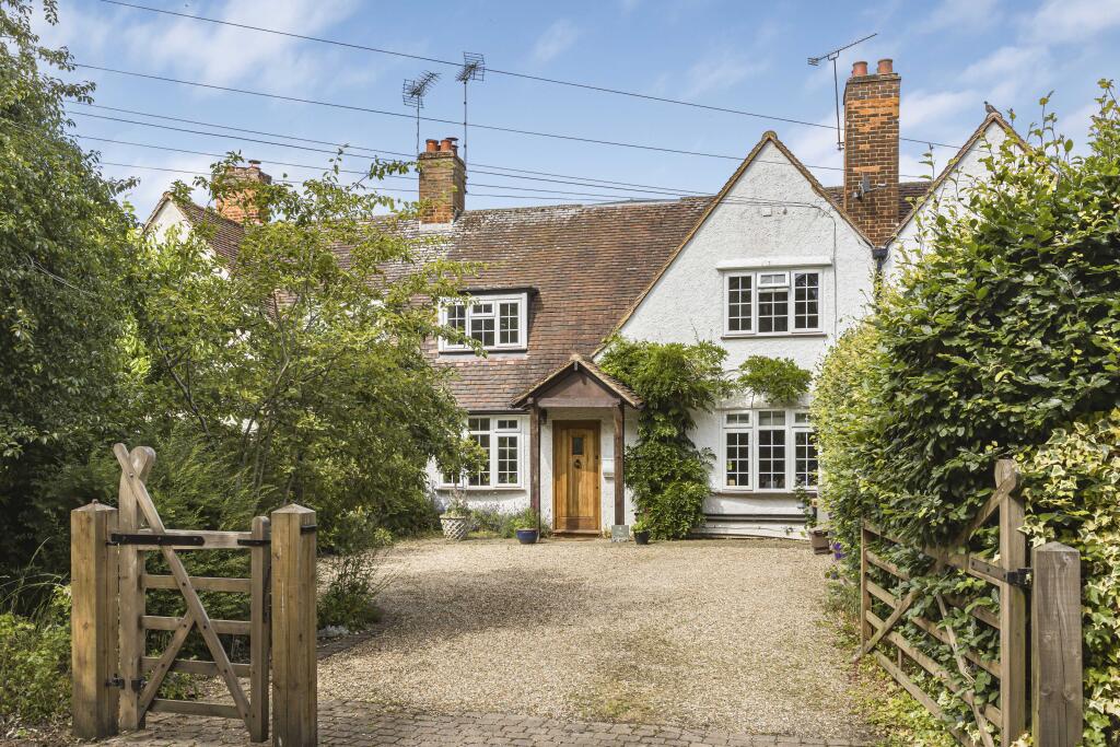 Additional image 24 of The Cottages, Pottersheath Road, Welwyn, AL6