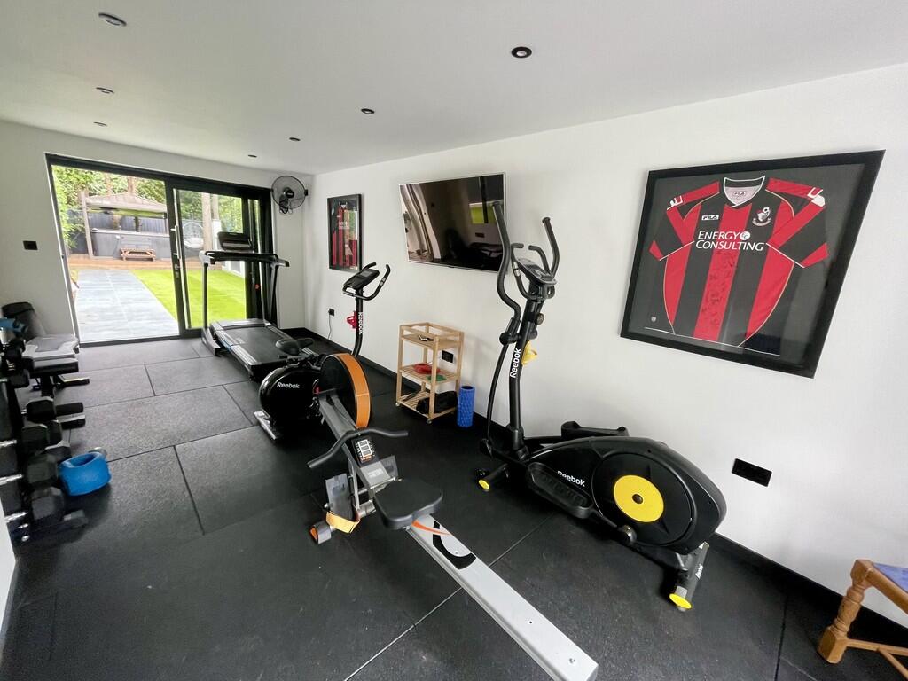 Additional image 28 of Ashwood Drive, Broadstone