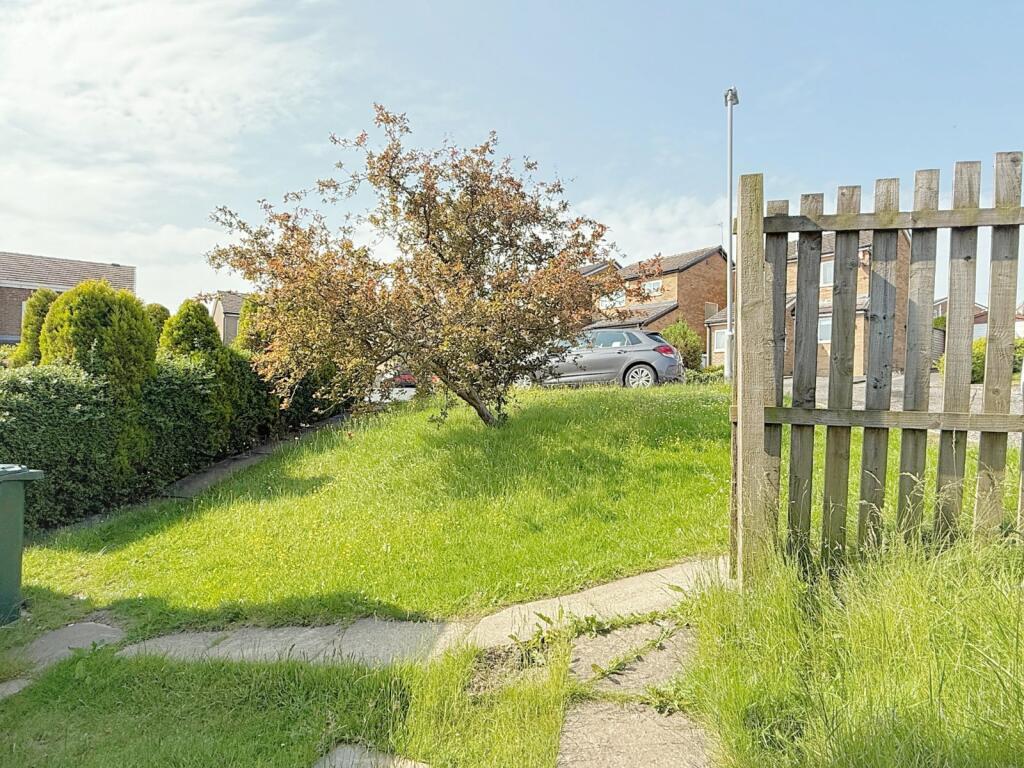 Additional image 13 of Cloverville Approach, Odsal, Bradford, BD6