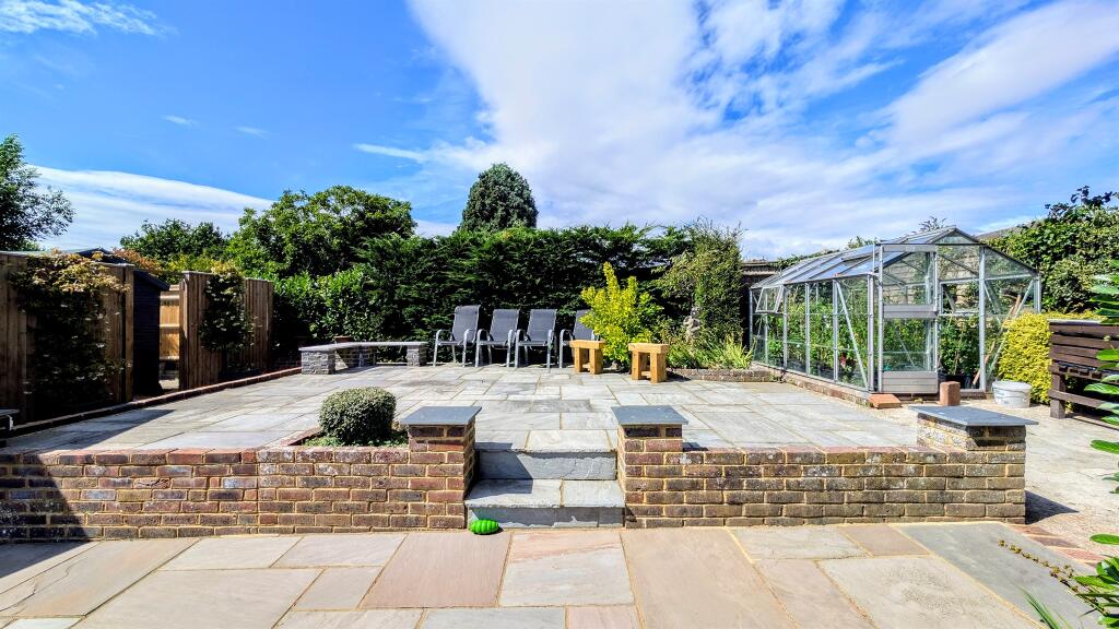 Additional image 22 of Central Avenue, Worthing