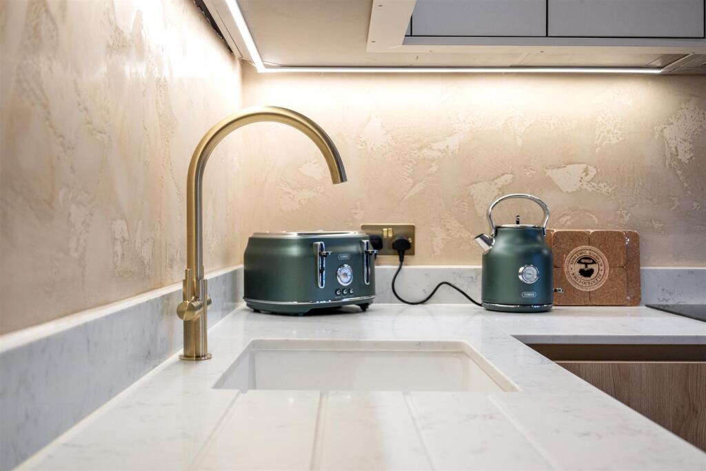 Additional image 16 of Queen Square, Brighton