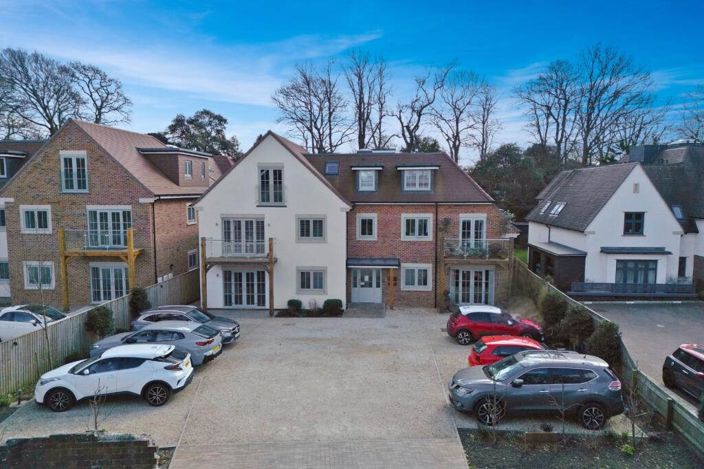 Additional image 14 of Castle Rise, Lymington Road, Highcliffe, Dorset. BH23 4JS