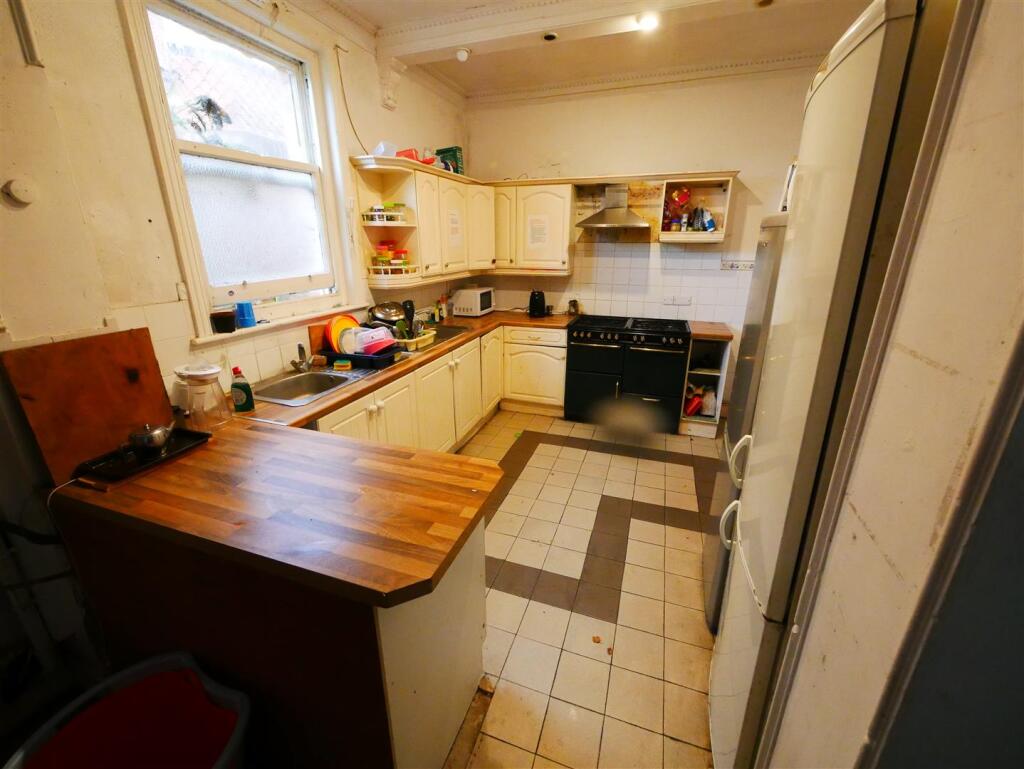 Additional image 4 of Dreamwood, Bournemouth, BH8