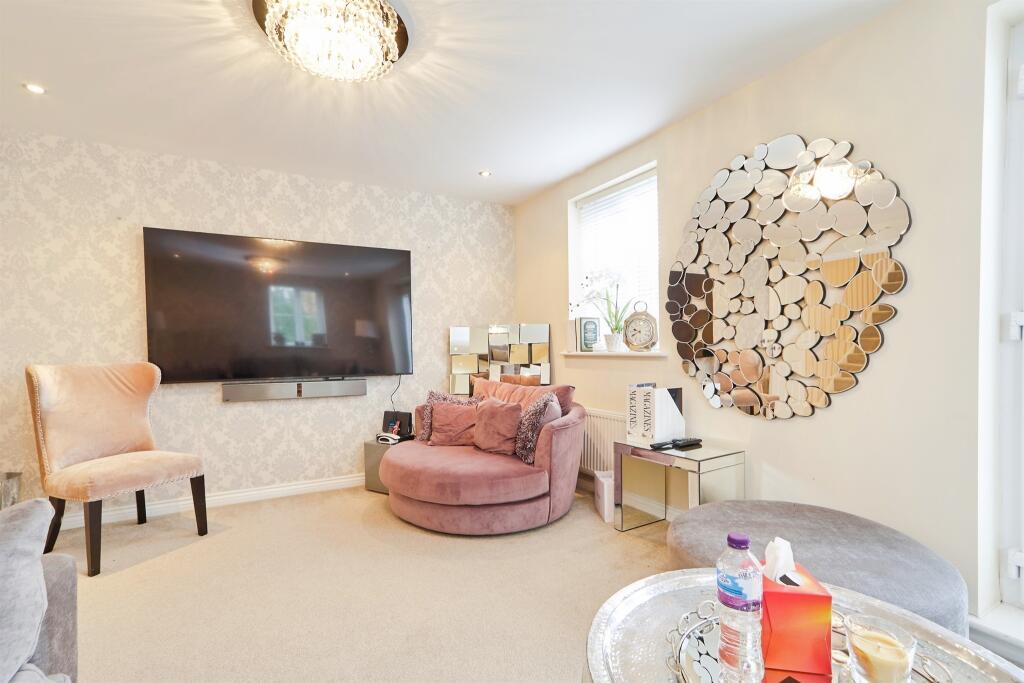 Additional image 4 of Halliday Court, Thornbury, BRADFORD