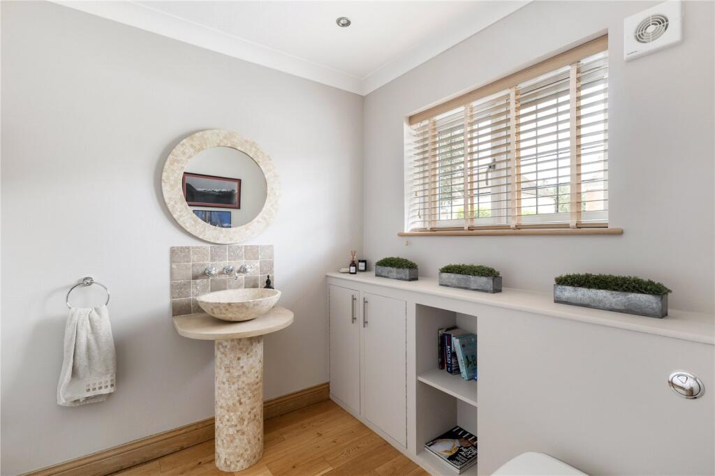 Additional image 26 of The Uplands, Harpenden, Hertfordshire, AL5