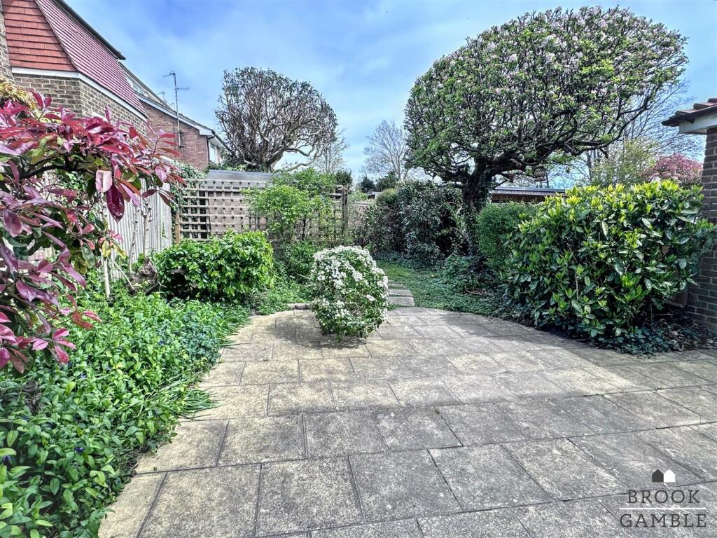 Additional image 14 of Roselands Avenue, Eastbourne