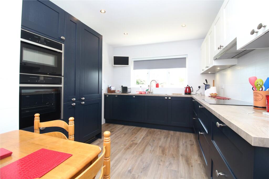 Additional image 19 of Barton Court Road, Barton On Sea, Hampshire, BH25