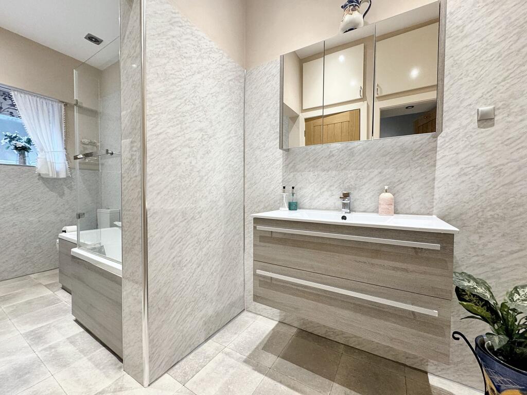 Additional image 4 of 16 Ramsbottom Road, Hawkshaw, Bury BL8