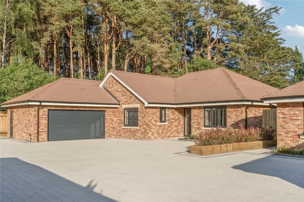 Lions Lane, Ashley Heath, Ringwood, Dorset, BH24