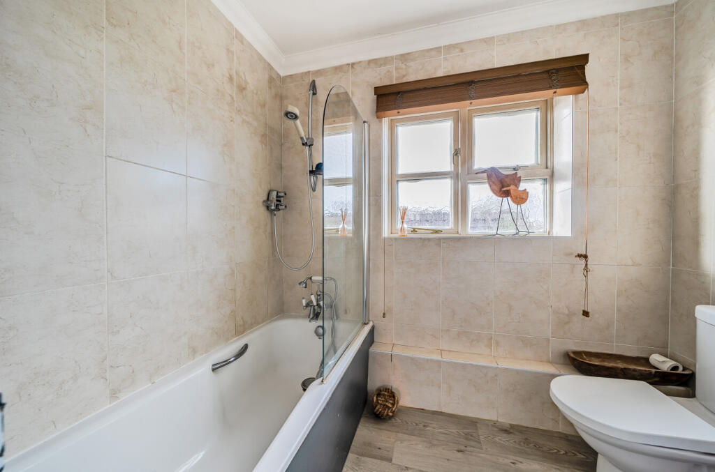 Additional image 15 of Tiptoe Road, Wootton, BH25