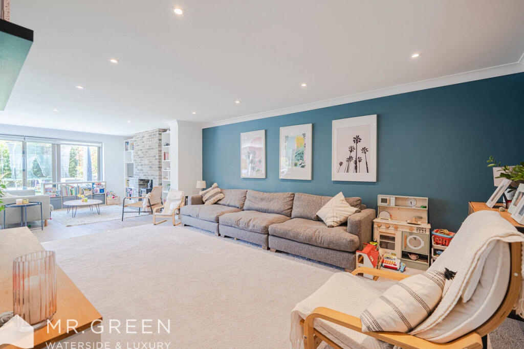 Additional image 6 of Hurn Way, Christchurch, Dorset, BH23 2PB