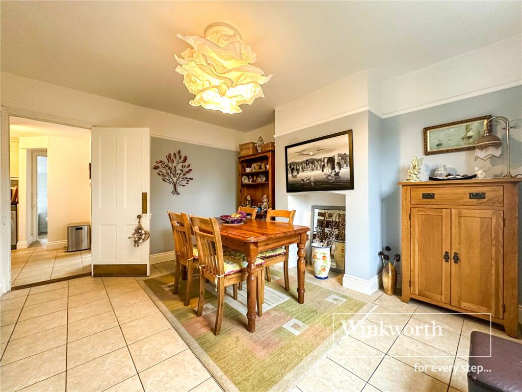 Additional image 6 of Wimborne Road East, Ferndown, BH22