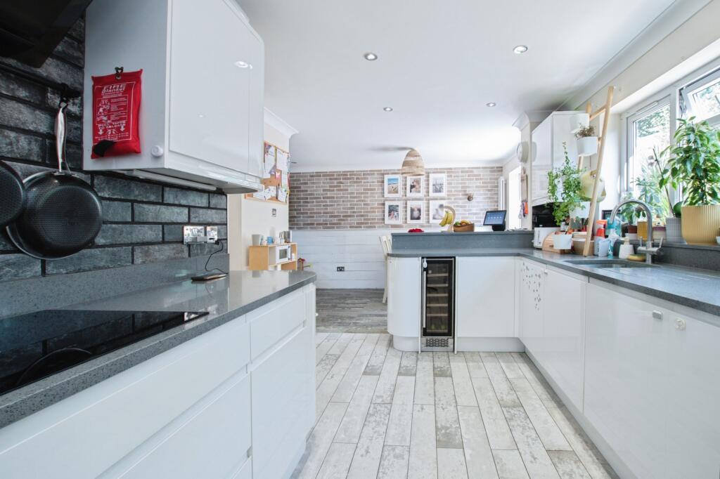 Additional image 23 of Buckthorn Close, Poole, BH17