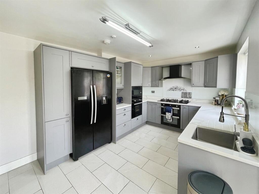 Additional image 21 of Spring Wood Gardens, Bradford, BD5