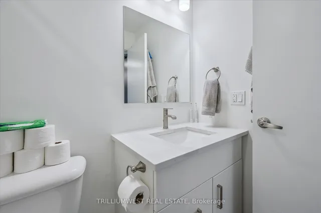 Additional image 23 of 108 Garment St Unit 213