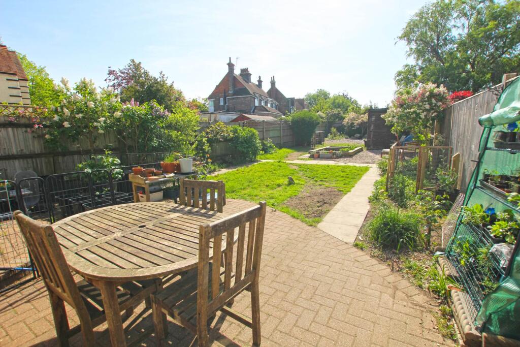 Additional image 2 of Brodrick Road, Eastbourne, BN22 9NF