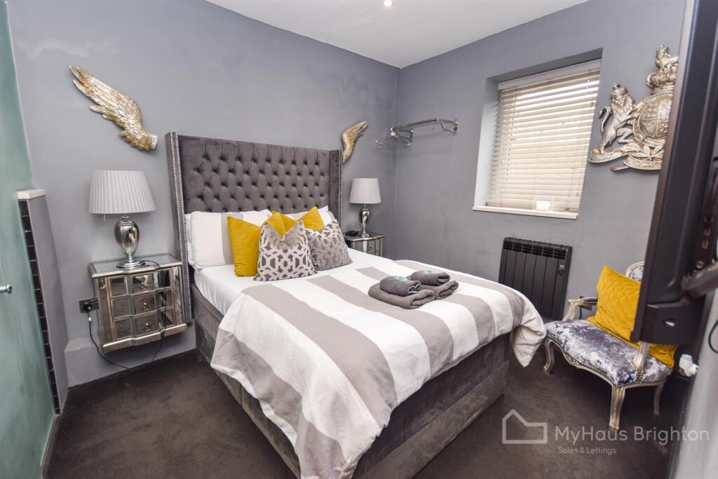 Additional image 8 of Egremont Place, Kemptown, Brighton