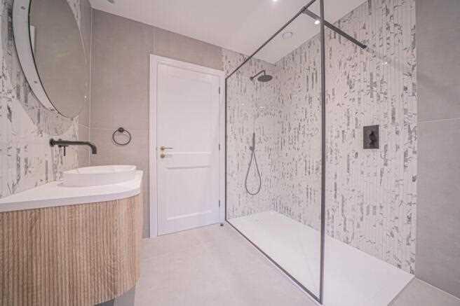 Additional image 15 of Kingscote Road, Solihull