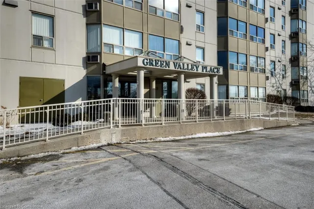 Additional image 21 of 35 Green Valley Dr Unit 1412